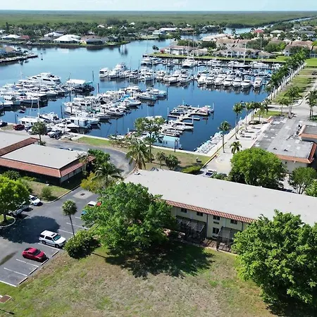 Marina Getaway On The Water! Apartment Naples Exterior photo