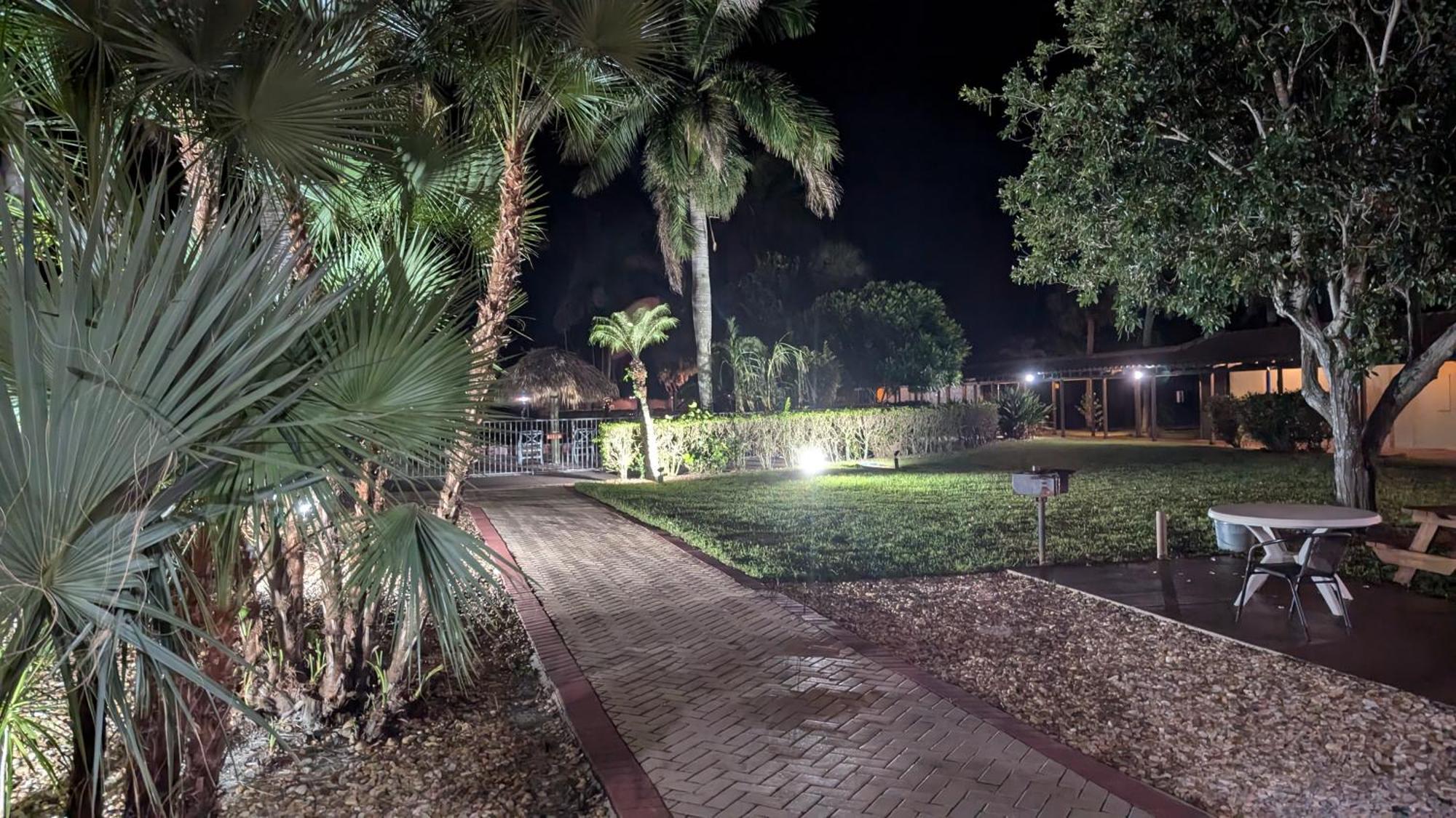 Marina Getaway On The Water! Apartamento *